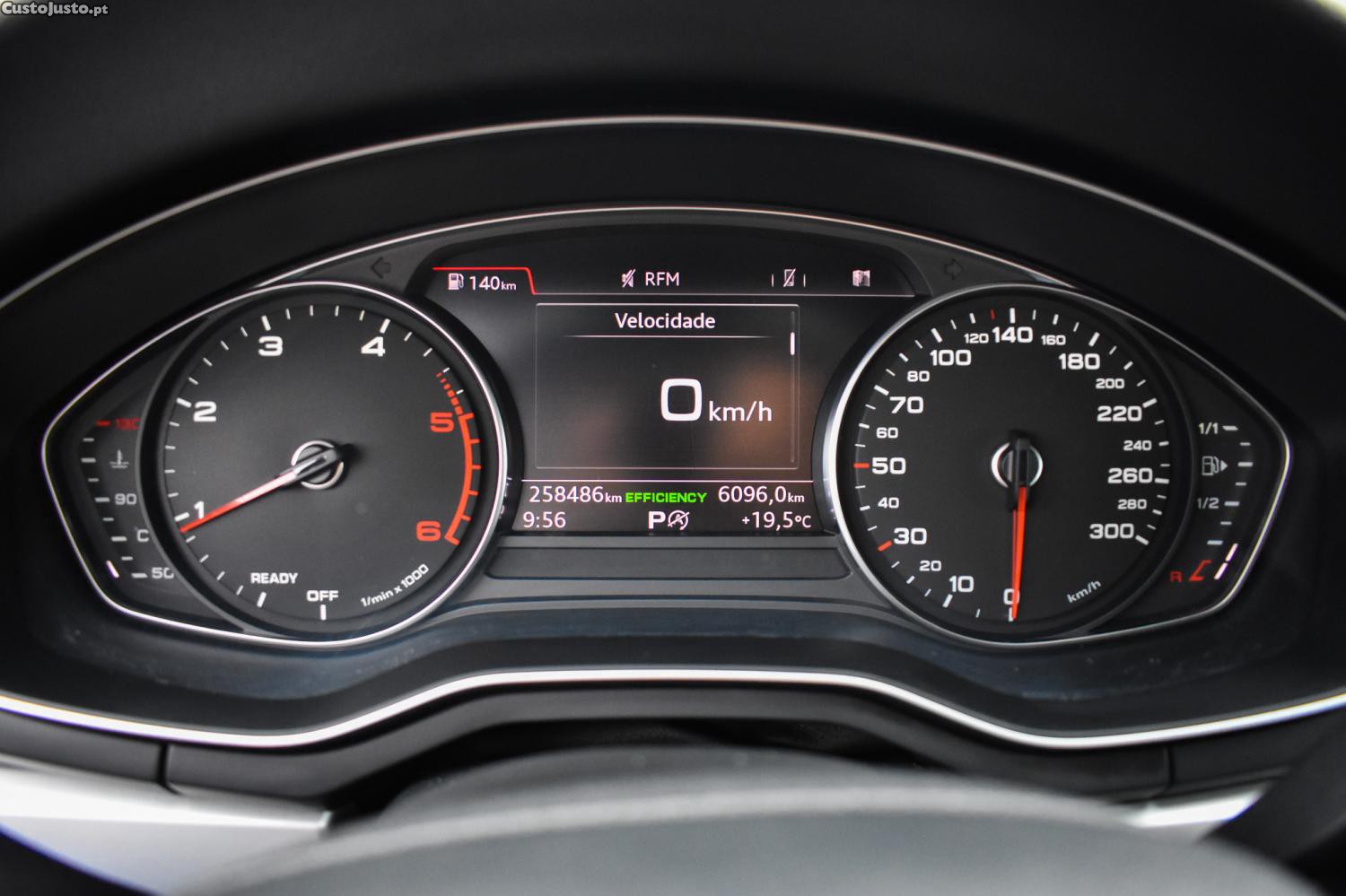 Audi A4 2.0 TDI — fotografia 4