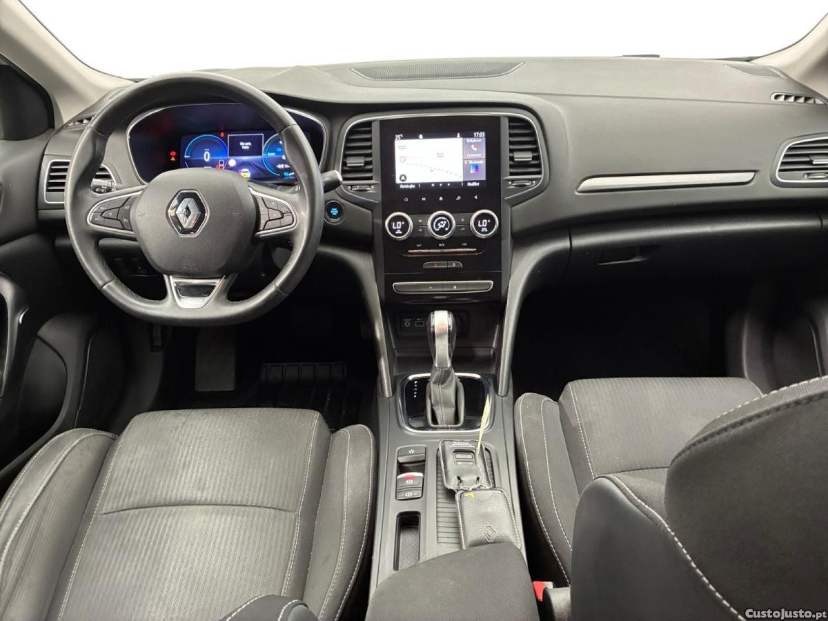 Renault Mégane Break E-Tech Plug in Business — fotografia 8
