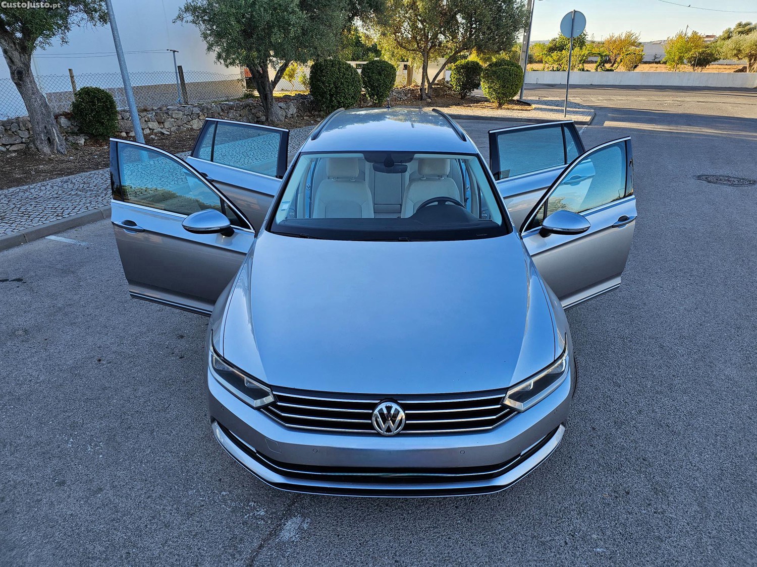 Volkswagen Passat Variant 2.0 TDi Confortline — fotografia 10