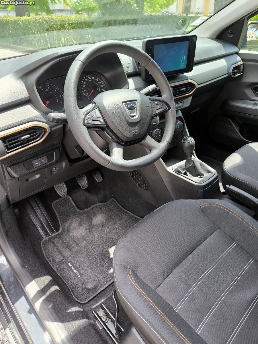 Dacia Sandero 1.0 ECO -G Stepway Bi-Fuel — fotografia 5