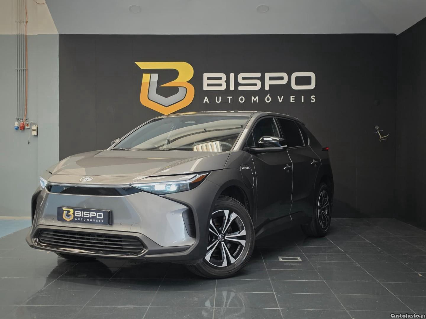 Toyota bZ4X 71,4 kWh Exclusive — fotografia 17