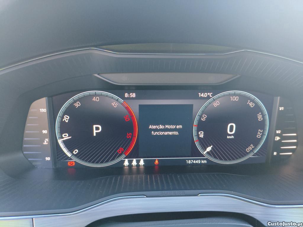 Skoda Superb Break 2.0 TDI Ambition DSG 150cv — fotografia 15