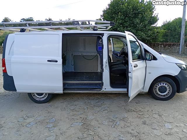 Mercedes-Benz Vito 111 CDI — fotografia 5