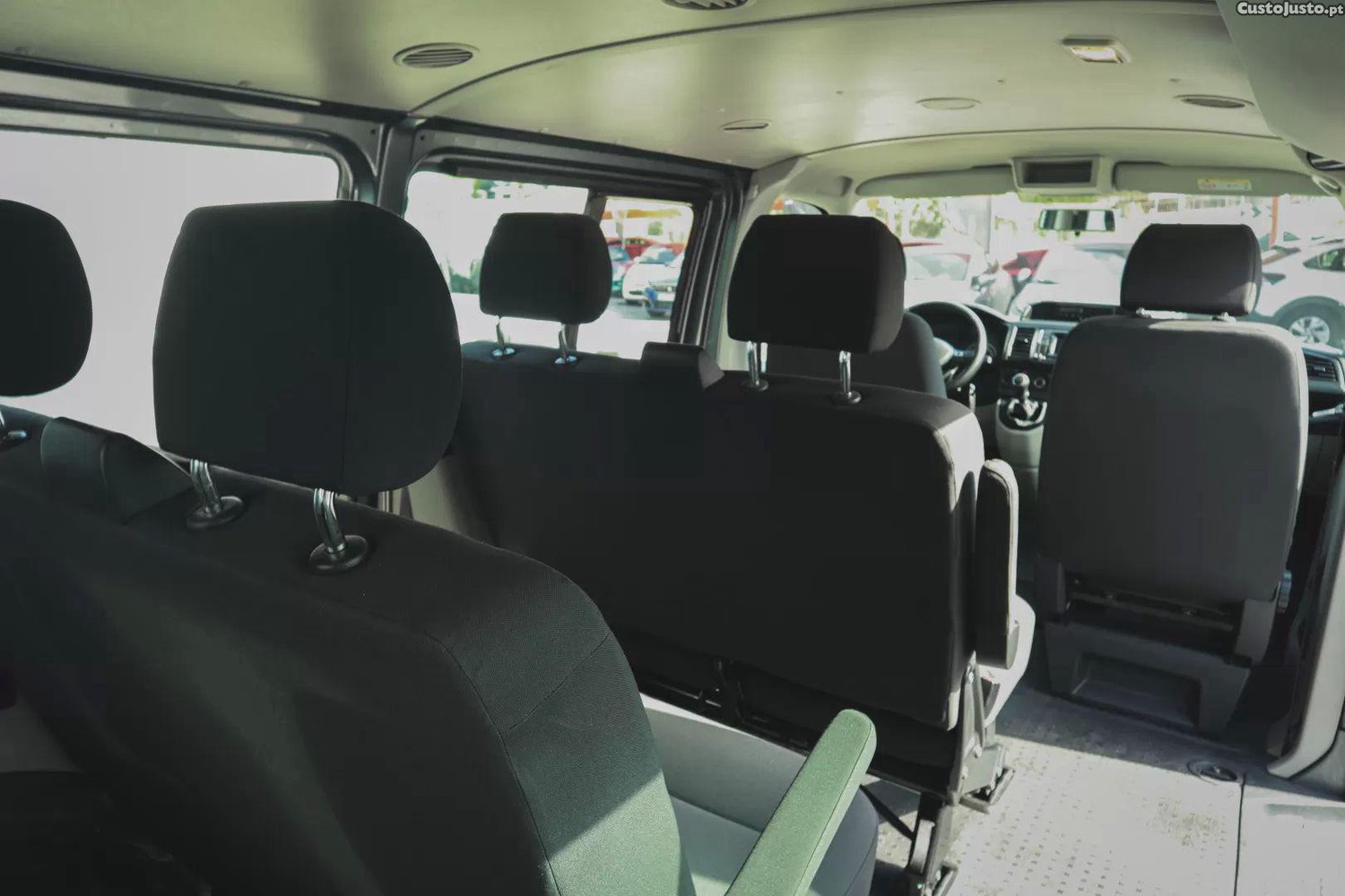 Volkswagen Transporter 2.0 tdi longa 9 lug — fotografia 6