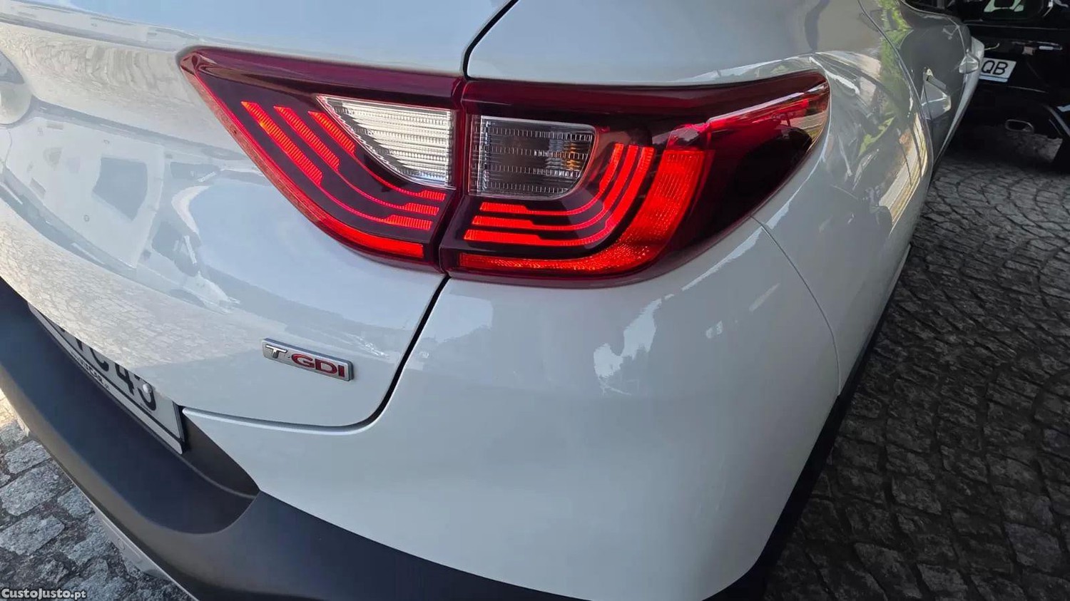Kia Stonic 1.0 t-gdi - 120 cv — fotografia 19