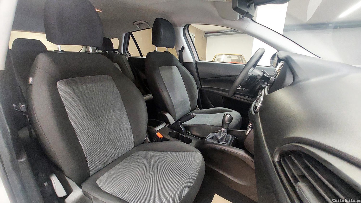 Fiat Tipo STATION WAGON 1.3 MULTIJET — fotografia 3