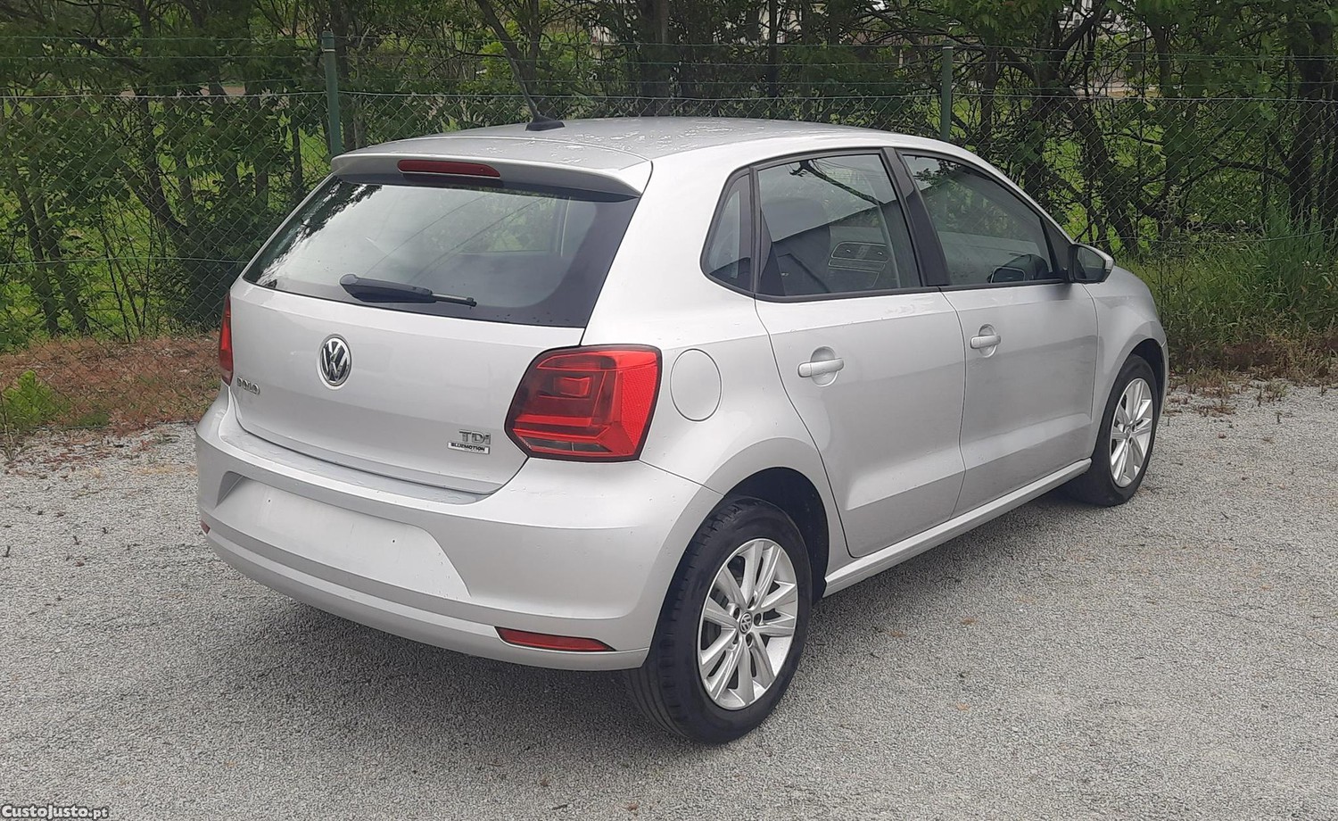Volkswagen Polo Confortline — fotografia 5