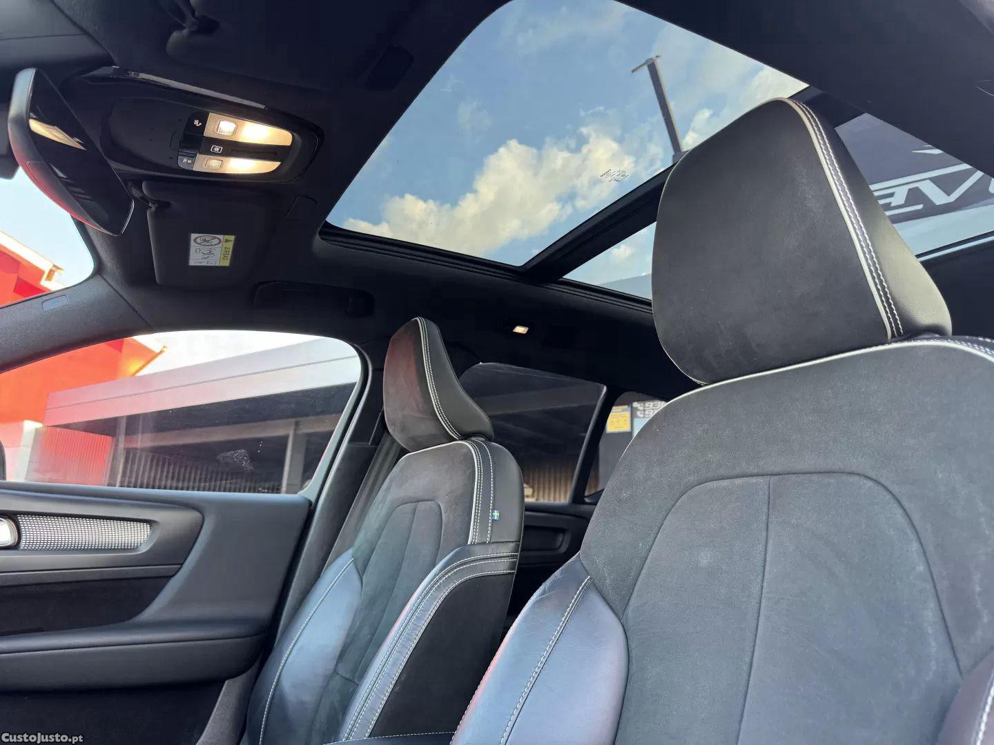 Volvo XC 40 P8 awd recharge rdesign — fotografia 12