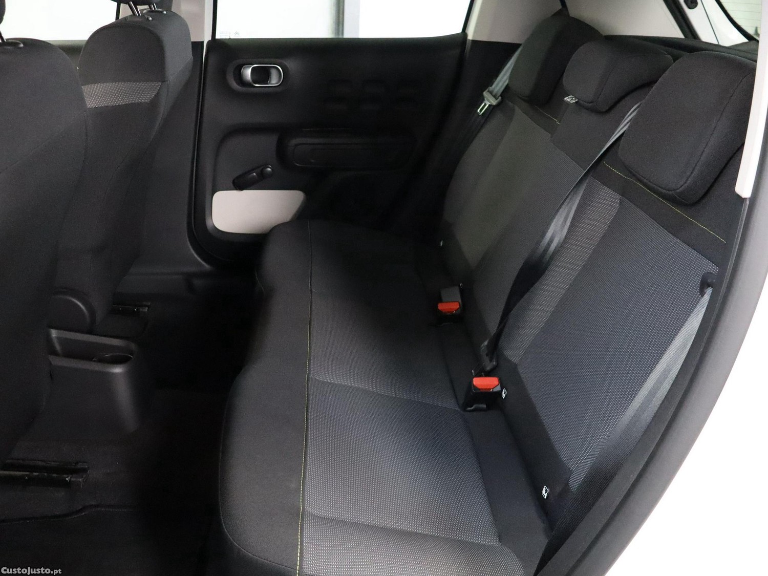 Citroën C3 1.5 BlueHDi Feel Pack — fotografia 10