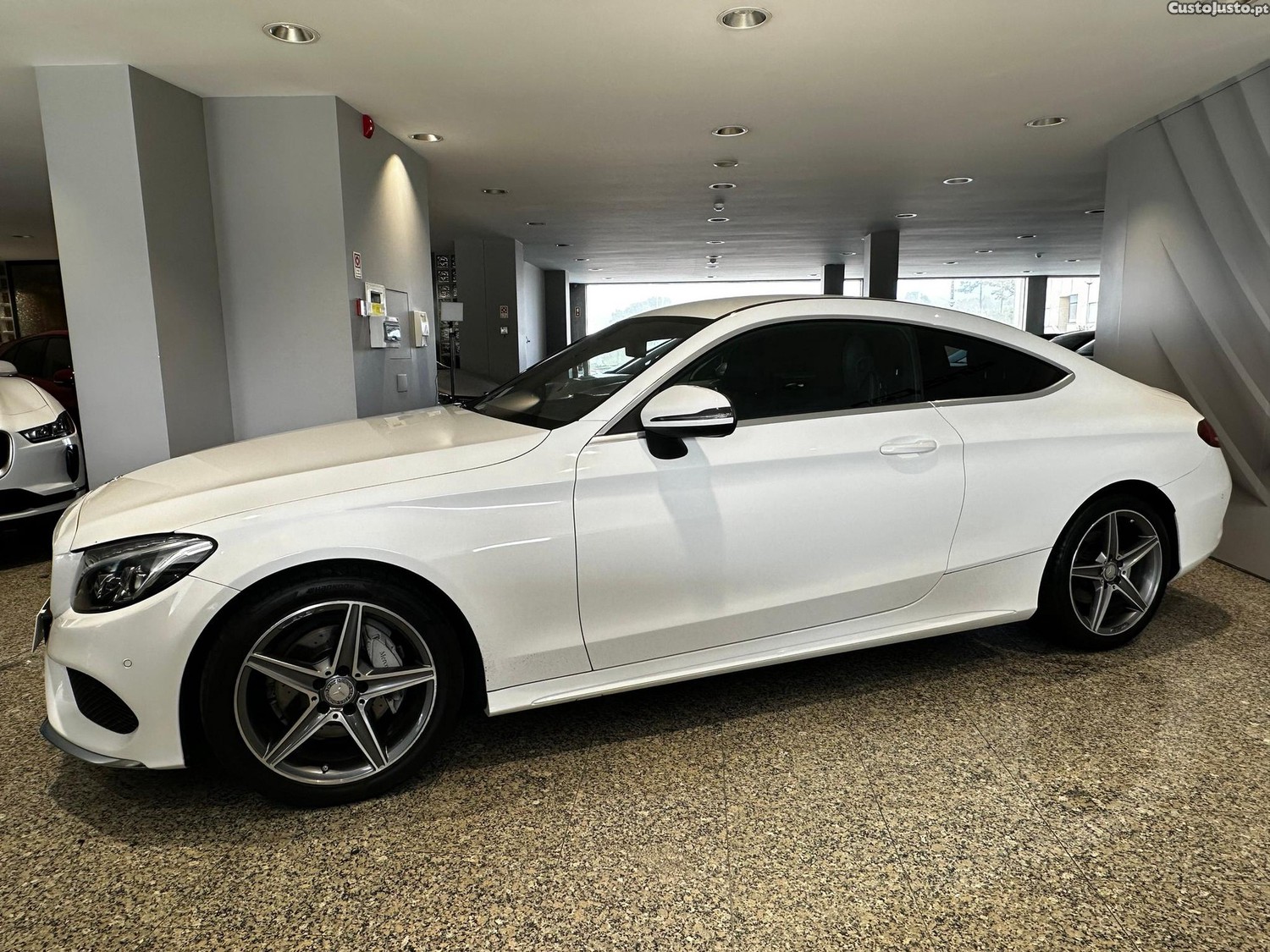 Mercedes-Benz C 220 BlueTEC AMG Line - 16 foto 5