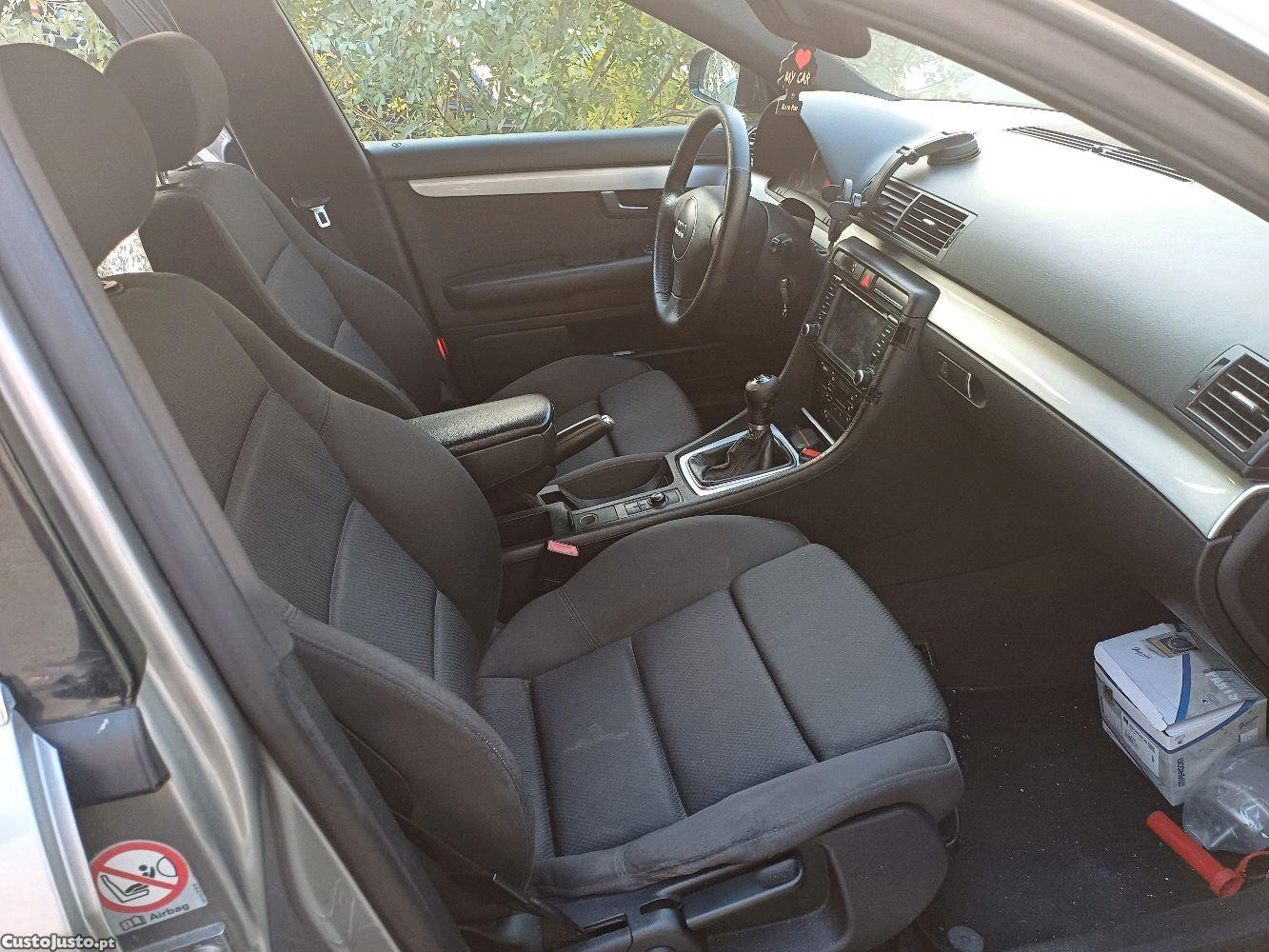 Audi A4 Avant 1.9Tdi 130cv cx6 — fotografia 3