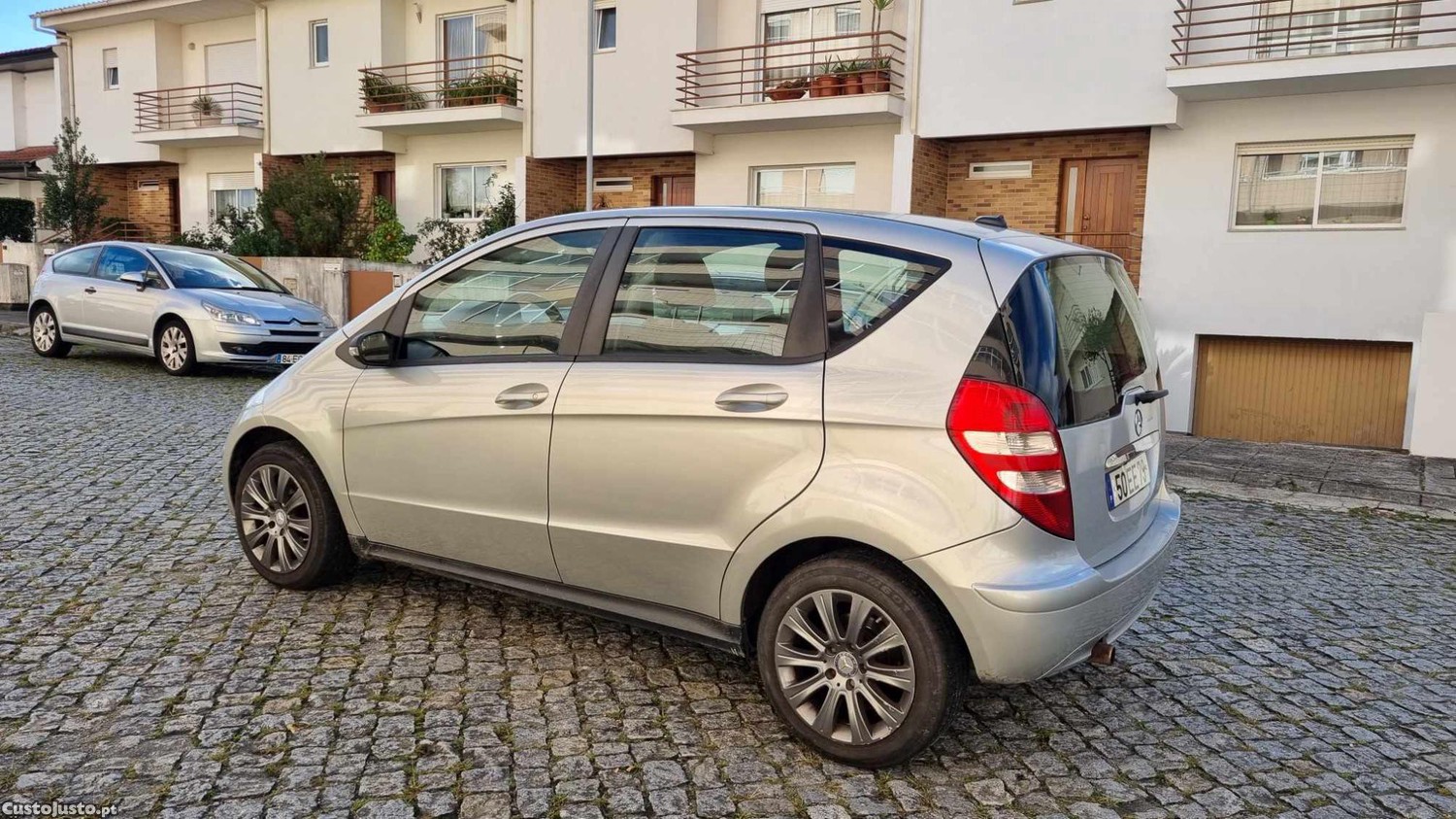 Mercedes-Benz A 150 Elegance muito novo — fotografia 9