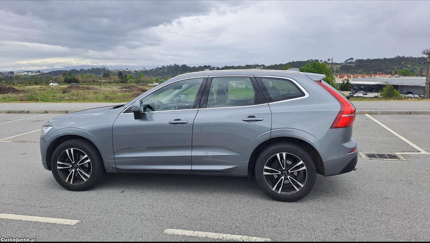 Volvo XC 60 D4 Momentum — fotografia 7