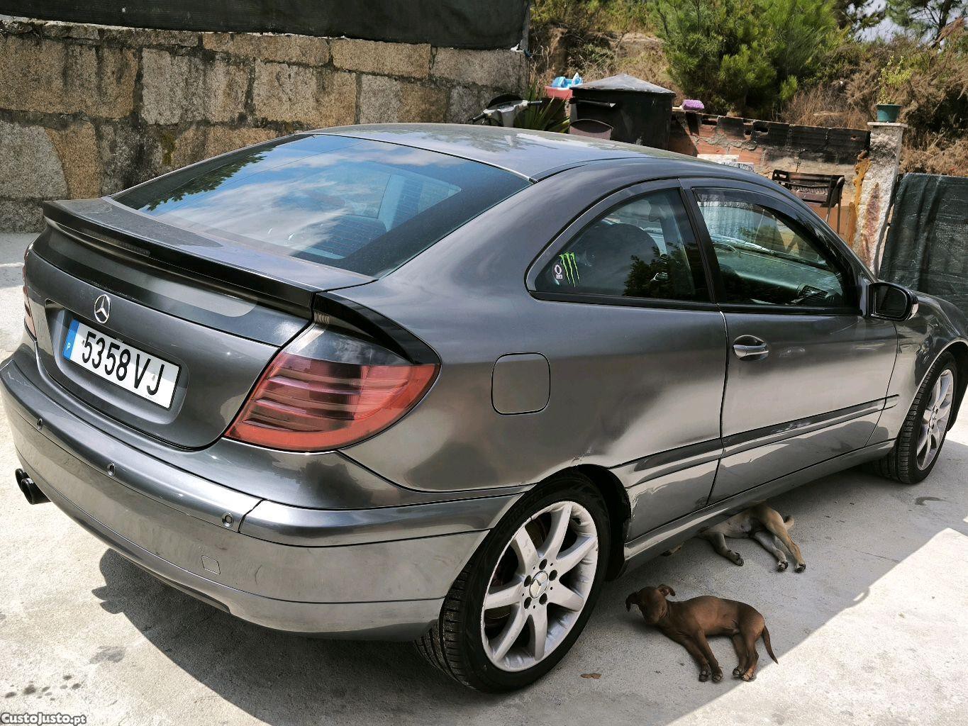 Mercedes-Benz C 200 3 — fotografia 8