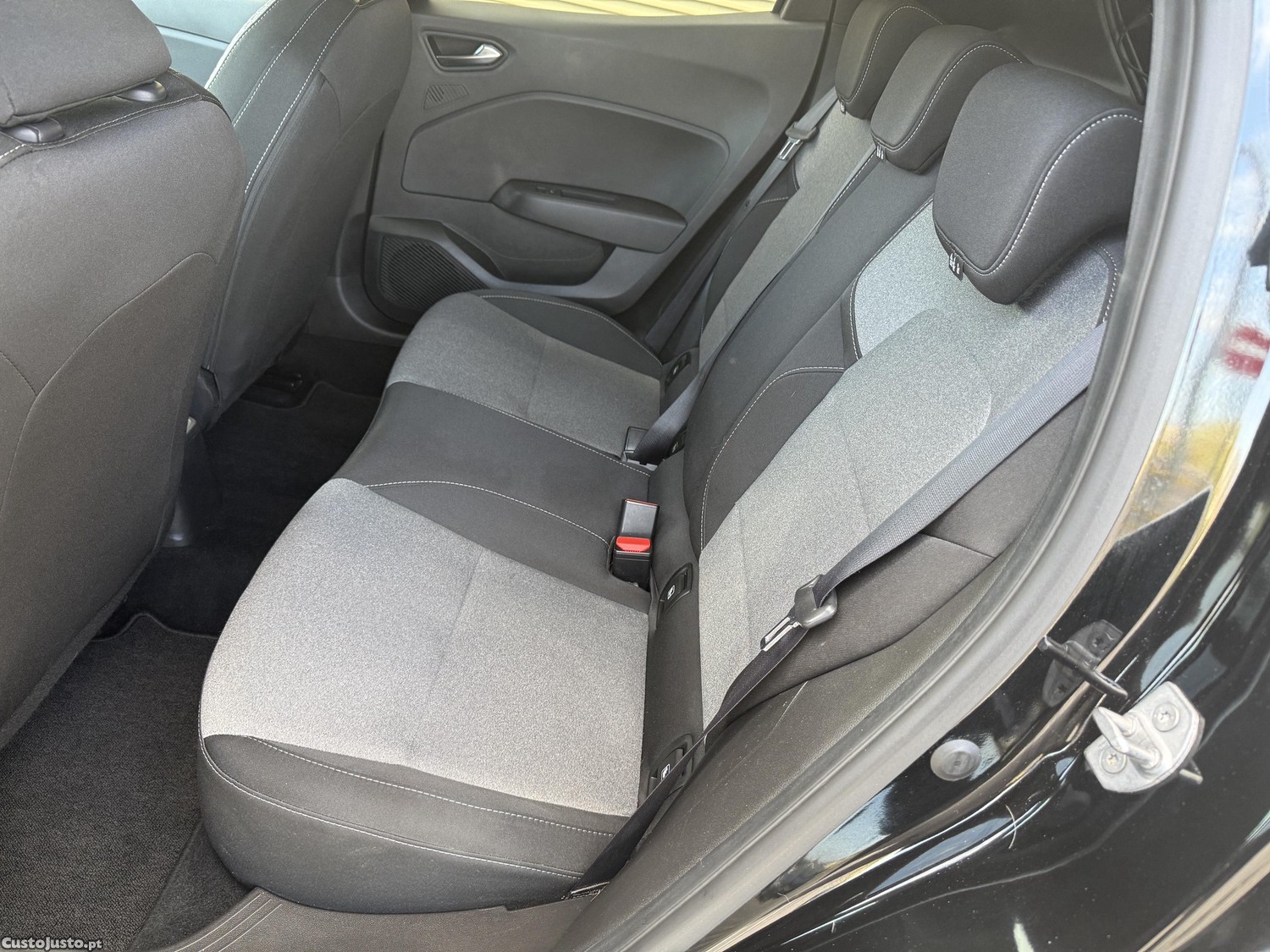 Mitsubishi Colt Kaiteki — fotografia 3