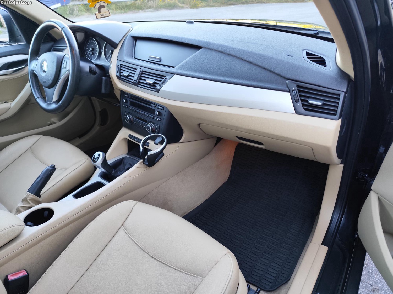 BMW X1 2.0 D S Drive — fotografia 3
