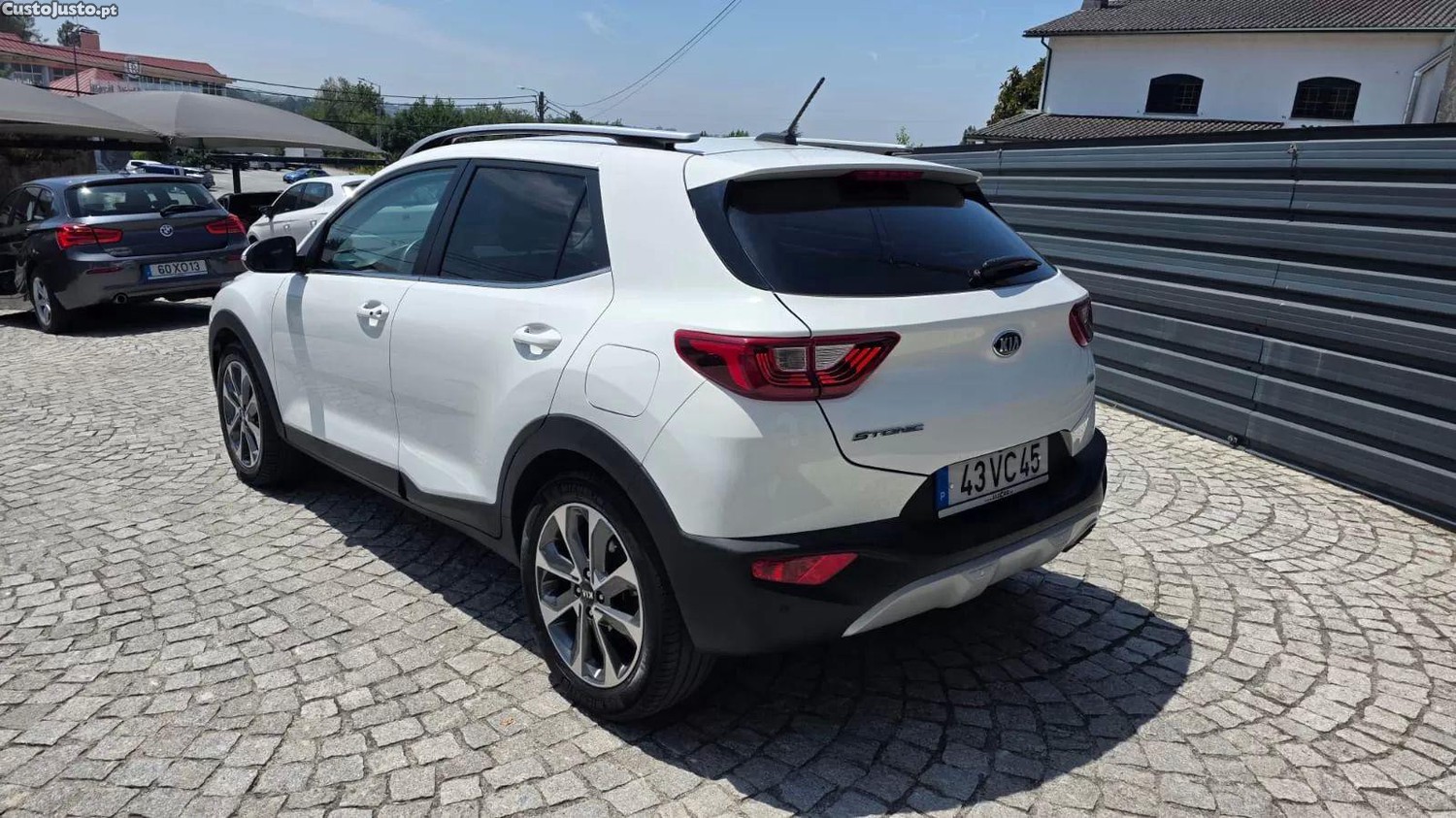 Kia Stonic 1.0 t-gdi - 120 cv — fotografia 22