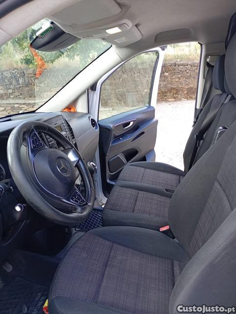Mercedes-Benz Vito 111 CDI — fotografia 3