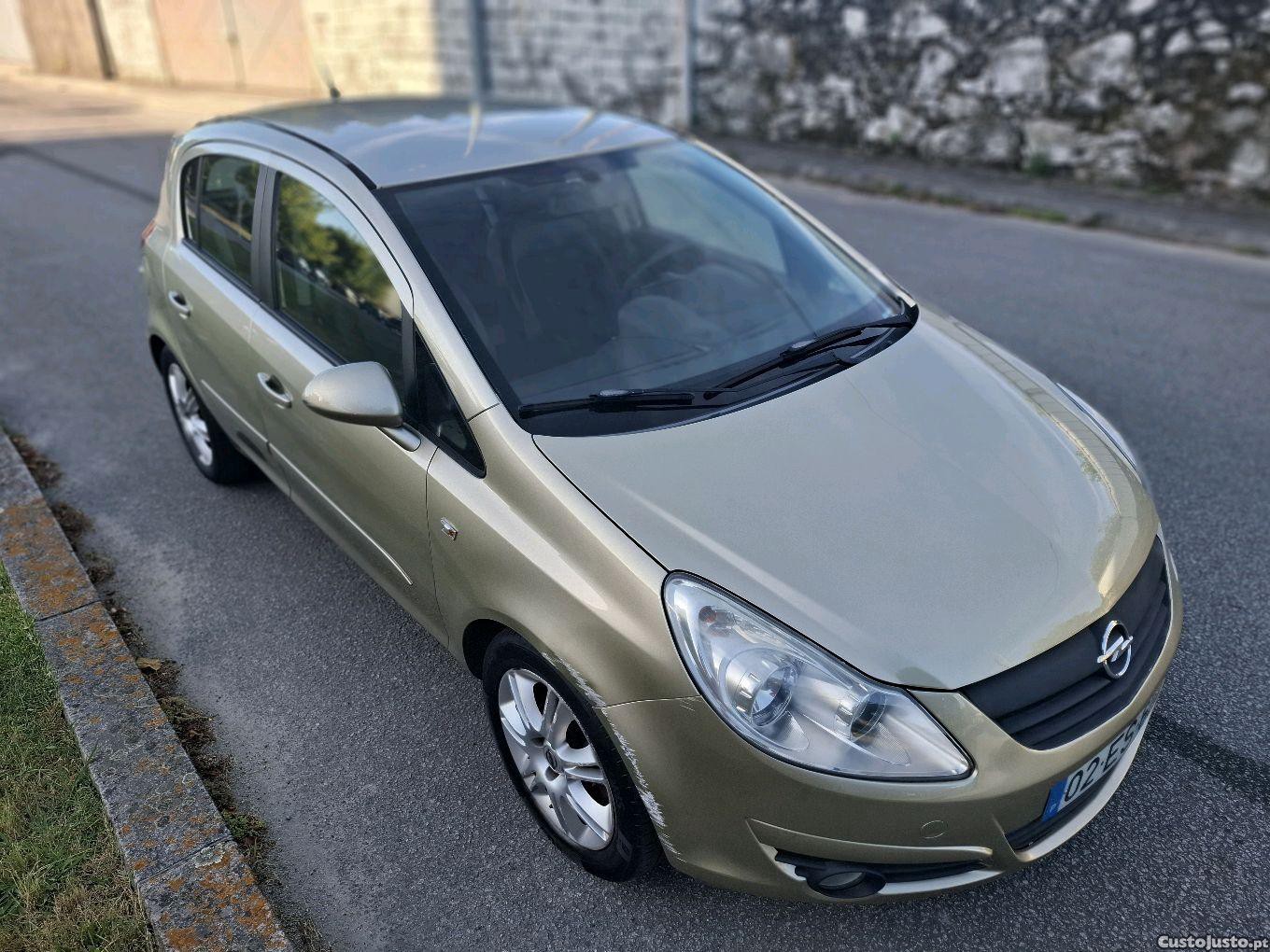 Opel Corsa Cosmo — fotografia 9