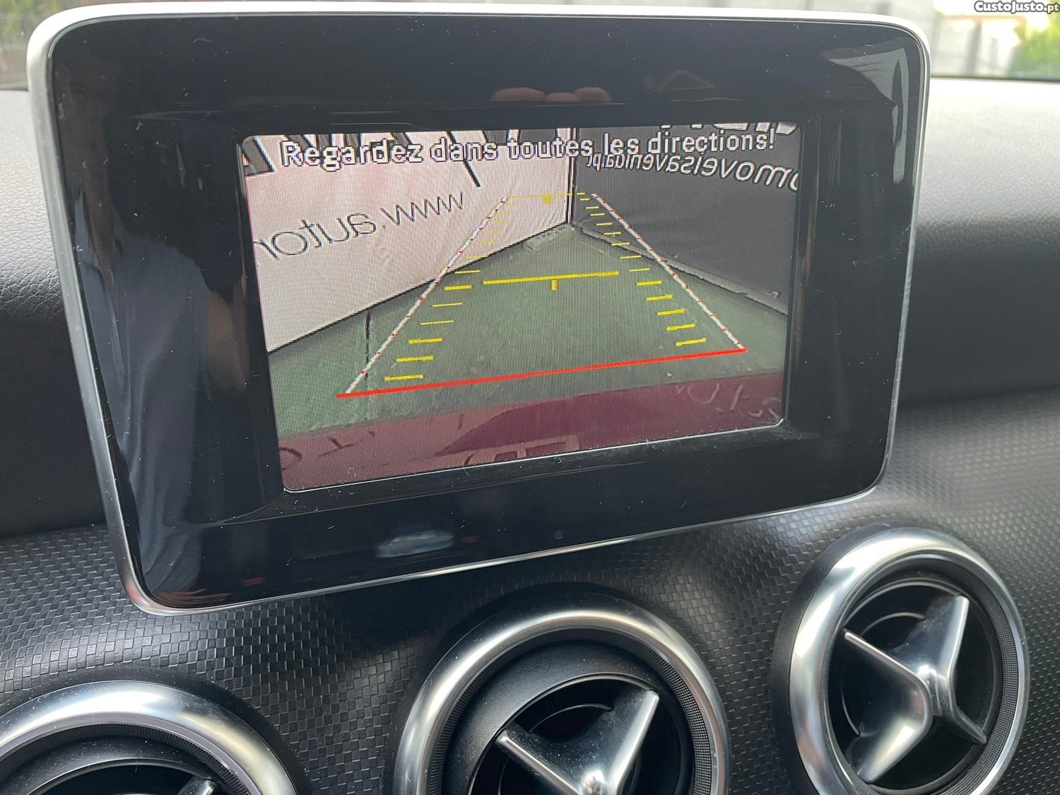 Mercedes-Benz A 180 CDi BlueEfficiency AMG Sport — fotografia 6