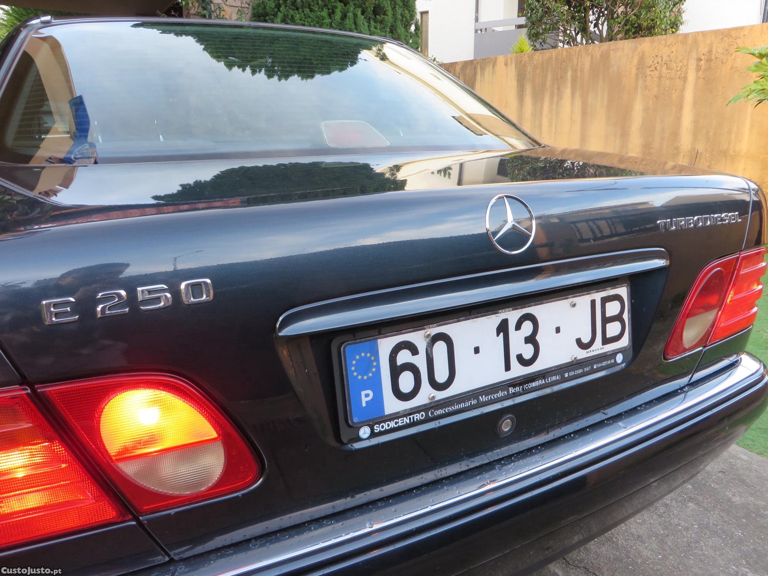 Mercedes-Benz E 250 Turbo Diesel / Excelente Estado — fotografia 3