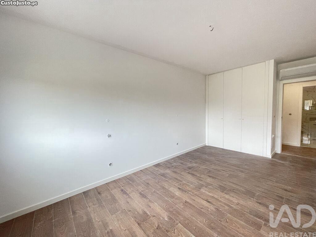 Property in Nossa Sra de Fátima, Entroncamento, Santarém