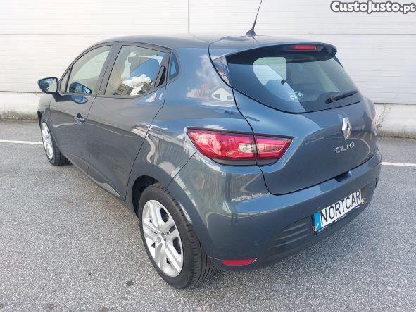 Renault Clio 1.5 dci — fotografia 10
