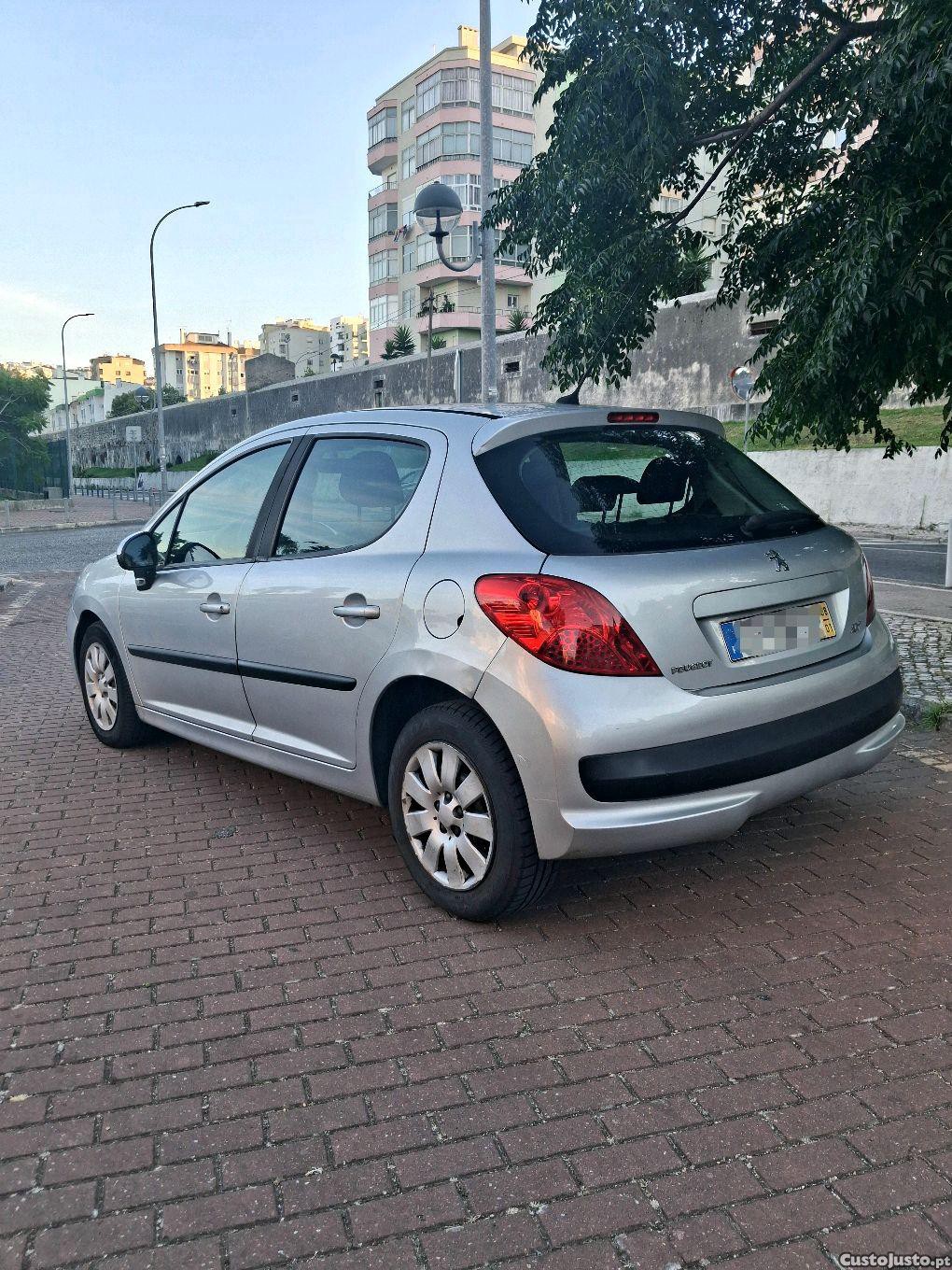 Peugeot 207 Open 1.4i-16v 5p+AC 2008 — fotografia 9