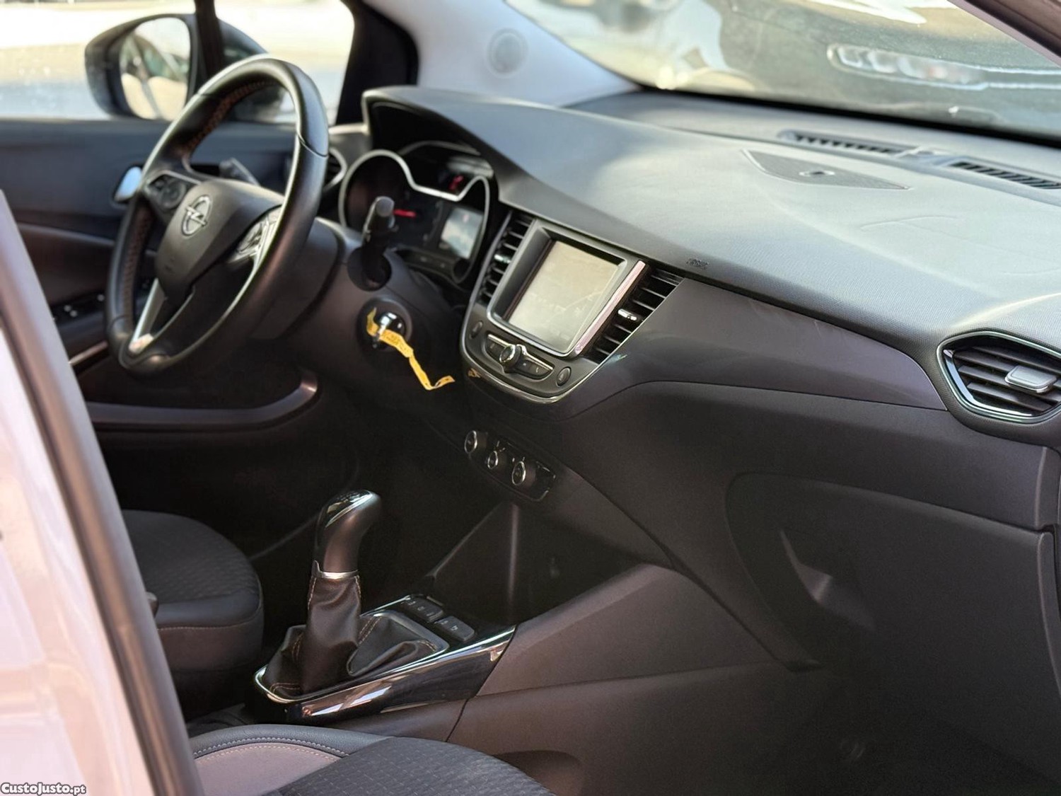 Opel Crossland X 1.2 Business Edition — fotografia 5