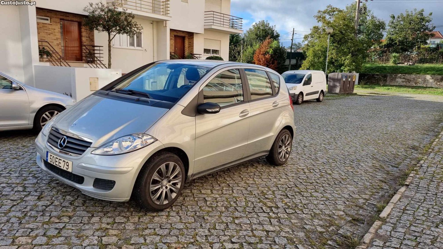 Mercedes-Benz A 150 Elegance muito novo — fotografia 8