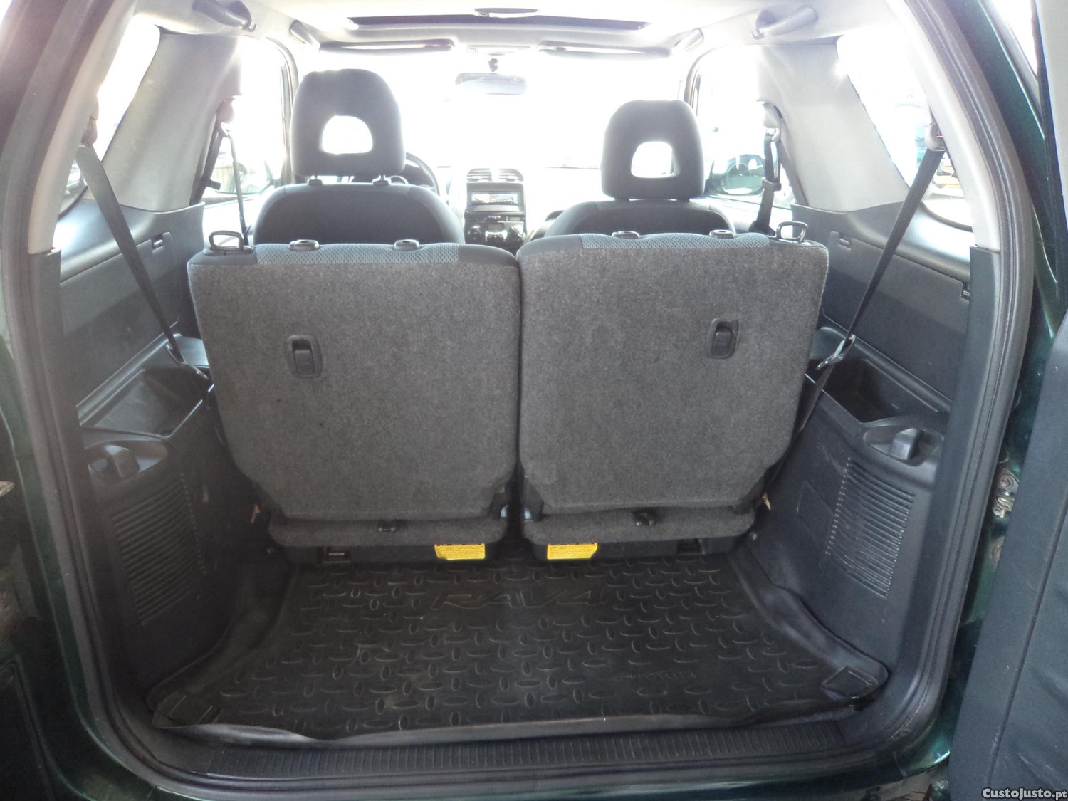 Toyota RAV4 Gasolina/Caixa Automática — fotografia 4