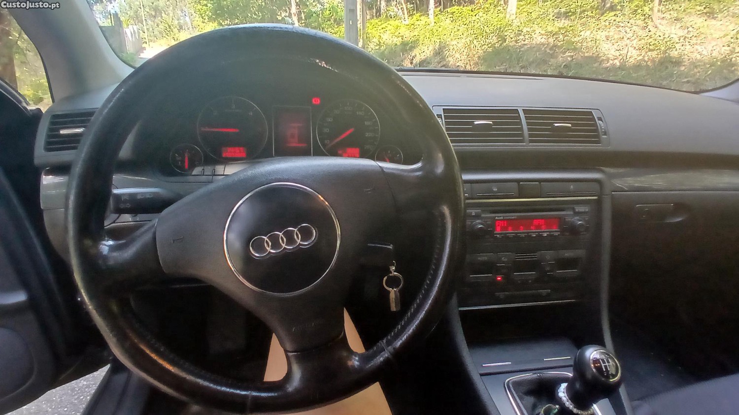 Audi A4 Avant S Line — fotografia 3