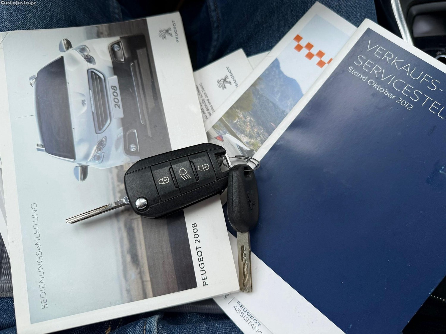 Peugeot 2008 1.6 e-HDi Allure 2-Tronic — fotografia 9