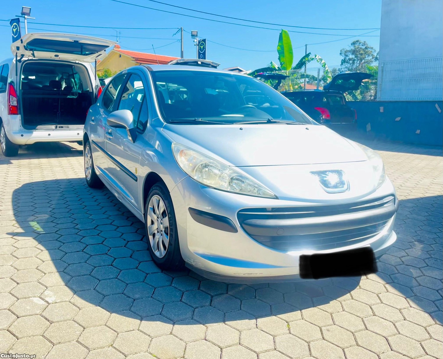 Peugeot 207 1.4 16V Active — fotografia 10
