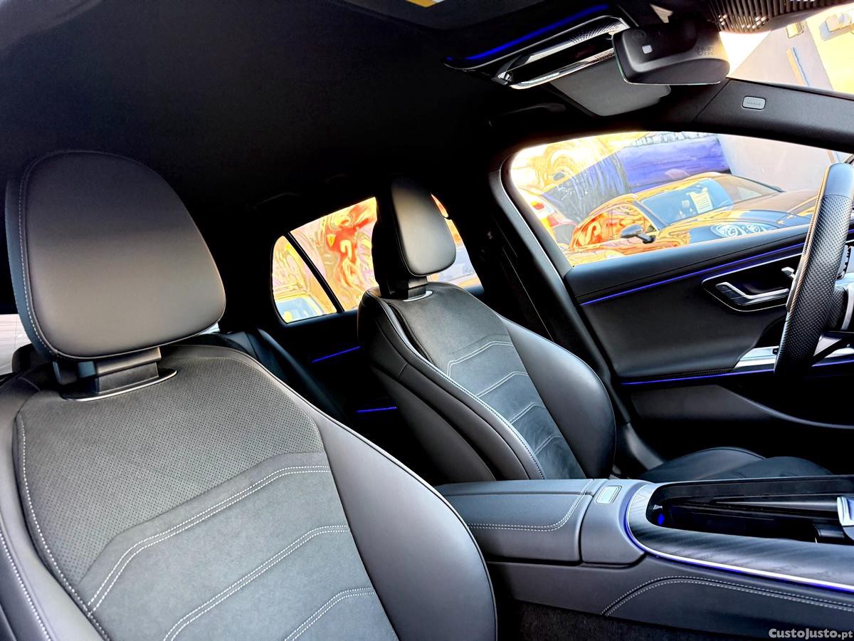 Mercedes-Benz E 300 AMG Package Plug-In Hybrid — fotografia 33