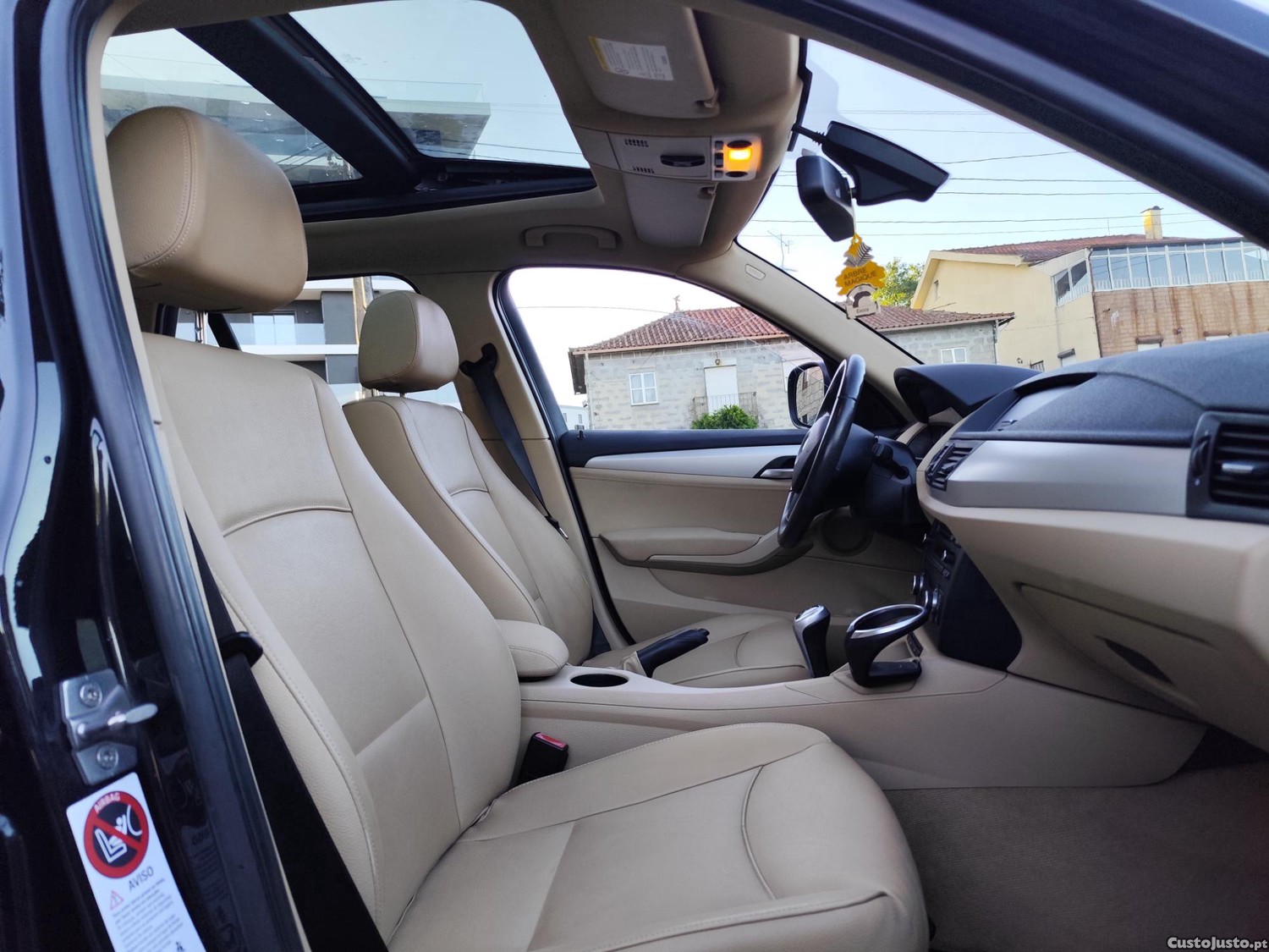 BMW X1 2.0 D S Drive — fotografia 2