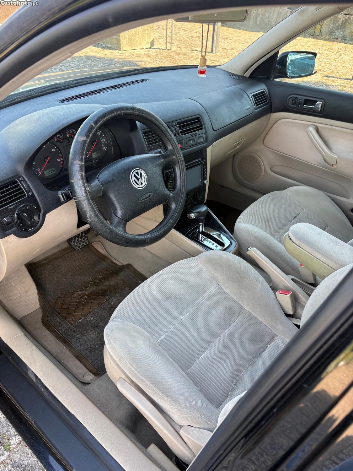 Volkswagen Jetta Automático 1.9 Tdi 90cv — fotografia 17