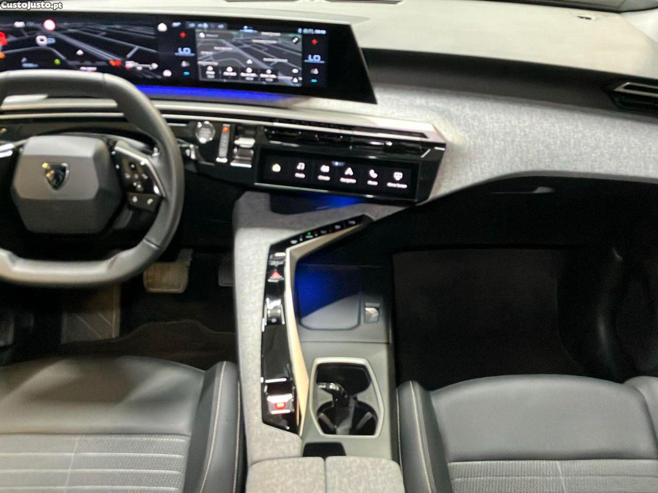 Peugeot 3008 1.2 Hybrid Allure e-DCS6 — fotografia 17