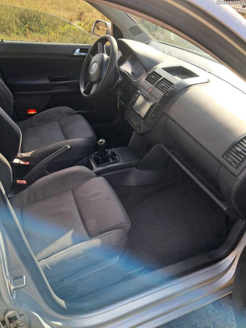 Volkswagen Polo 14 tdi — fotografia 5