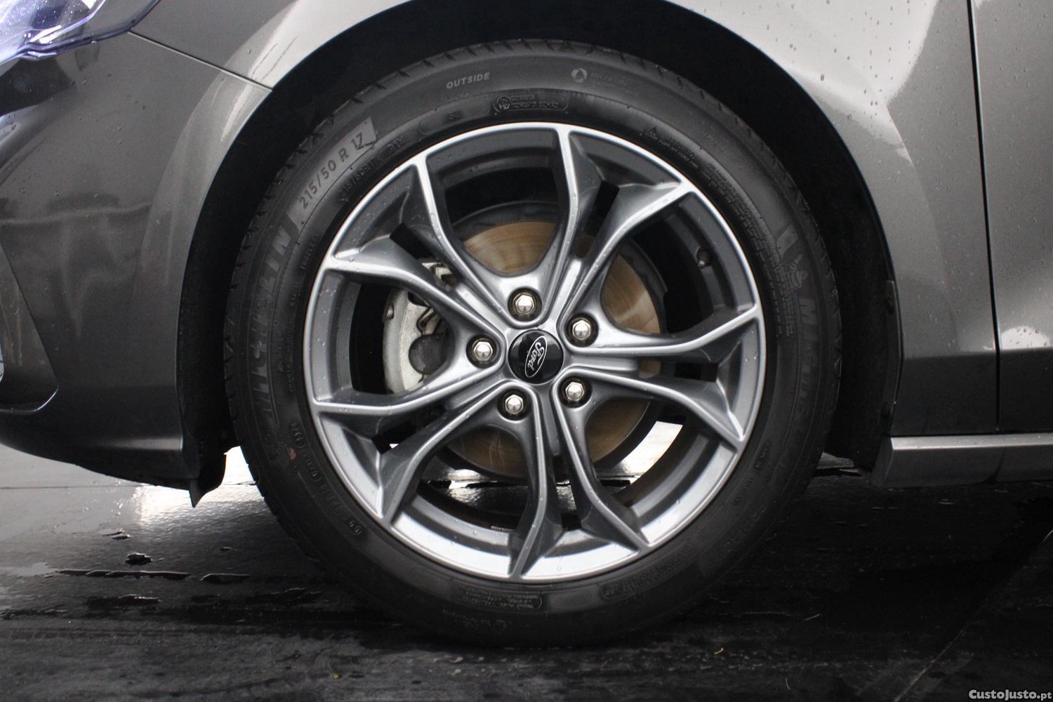Ford Focus 1.0 ECOBOOST ST-LINE — fotografia 3