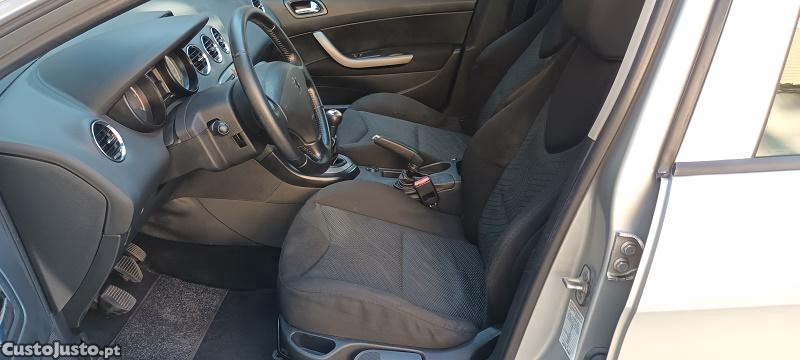 Peugeot 308 SW 1.6 HDI c/ 125000 kms — fotografia 6