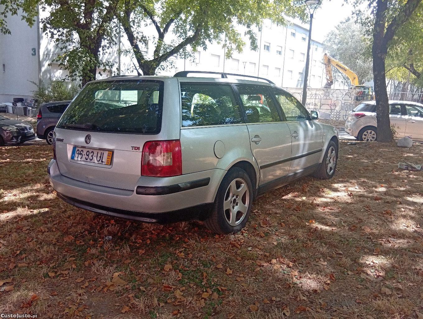 Volkswagen Passat 1.9 TDI 130 cv — fotografia 3