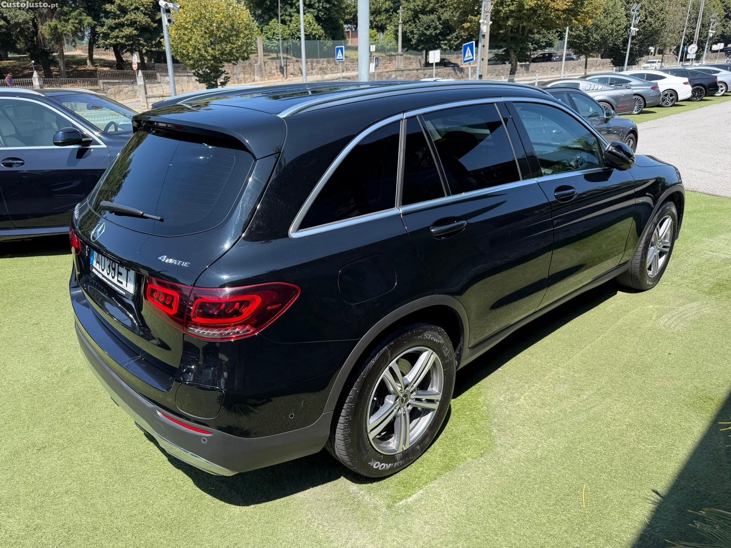 Mercedes-Benz GLC 300 de 4Matic — fotografia 21