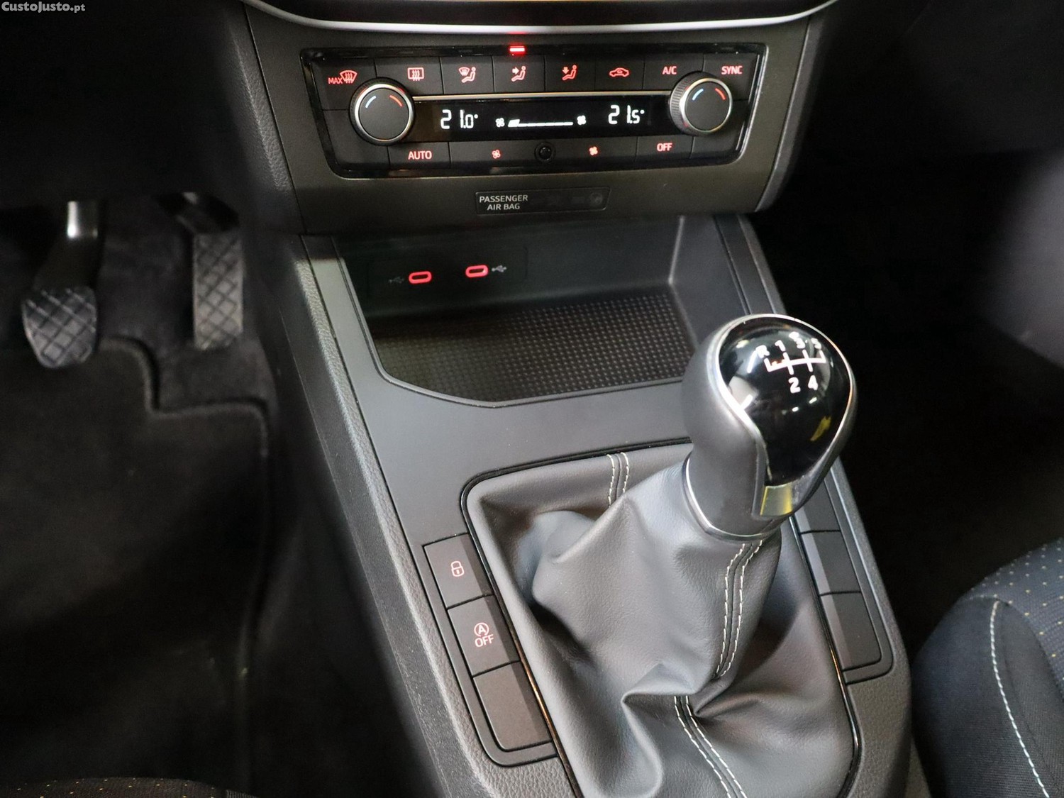 SEAT Ibiza 1.0 TSI Style — fotografia 4
