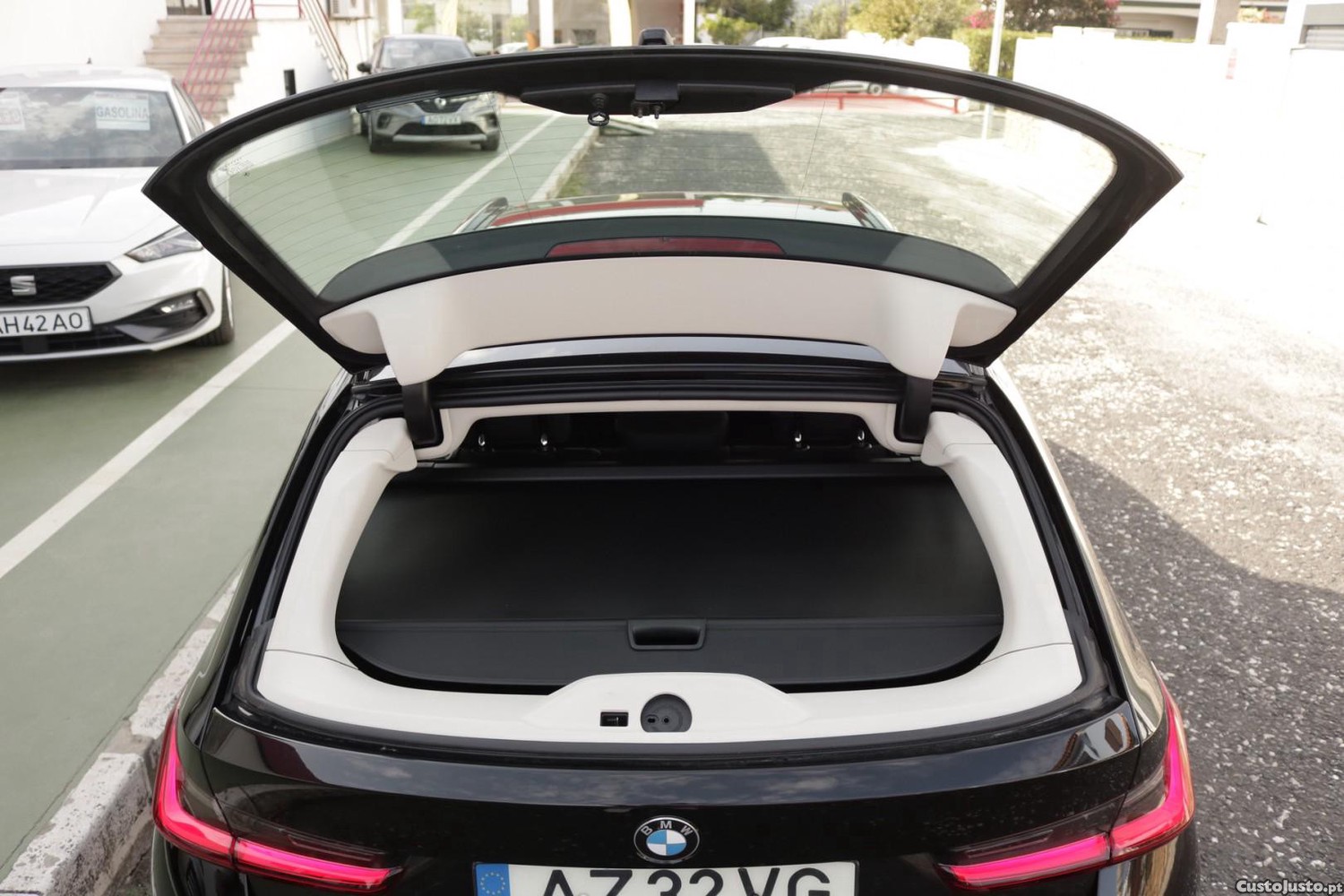BMW 318 d Touring Auto 150cv — fotografia 47