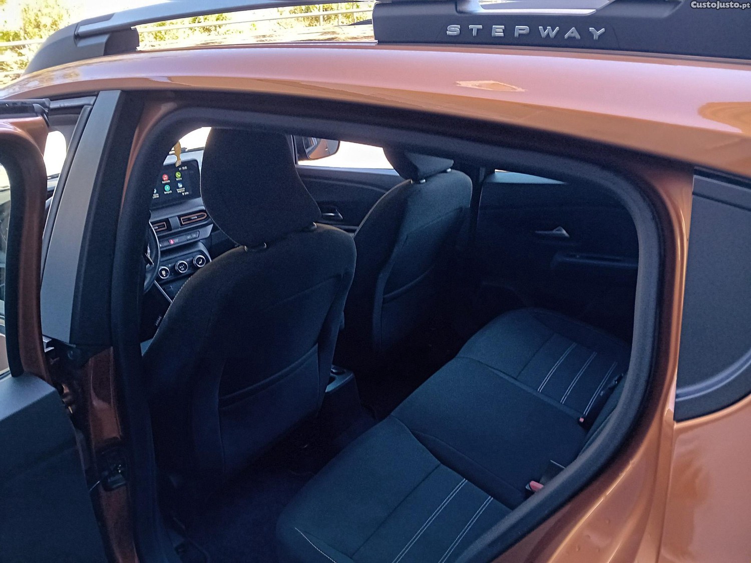 Dacia Sandero 0.9 TCe Stepway Bi-Fuel — fotografia 7