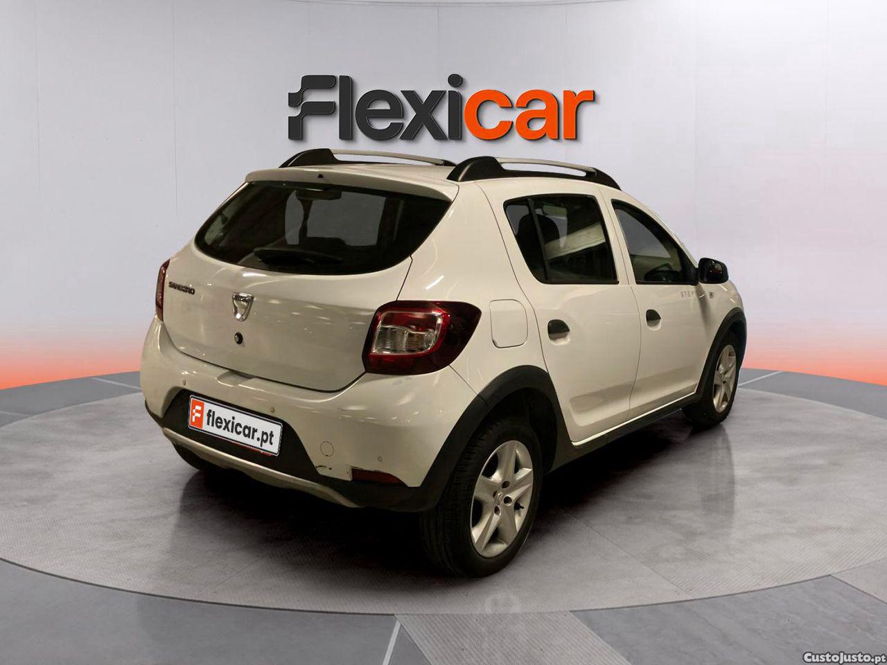 Dacia Sandero 0.9 TCe — fotografia 18
