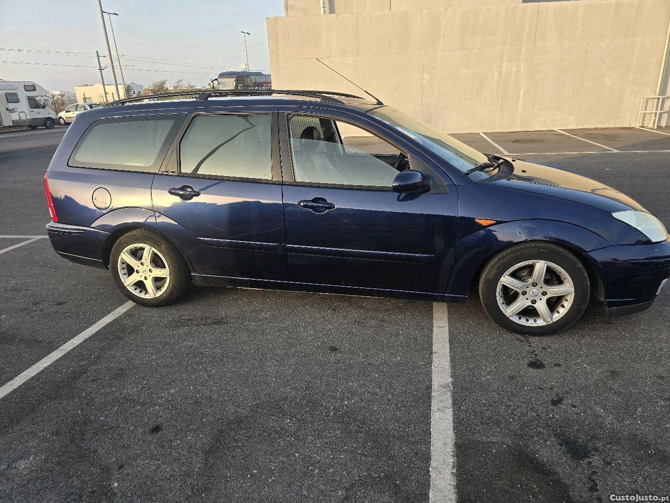 Ford Focus Cinco portas — fotografia 9