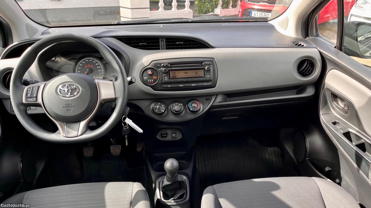 Toyota Yaris 1.0 vvt i - 15 foto 5