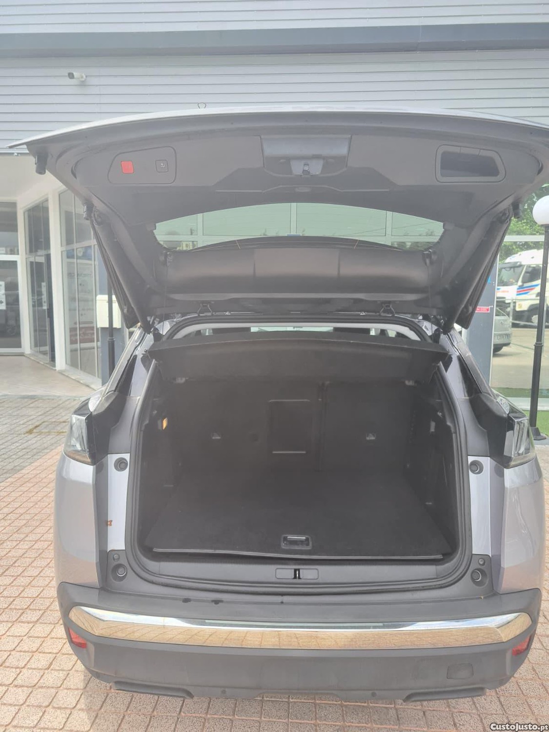 Peugeot 3008 1.6 Hybrid4 GT Line e-EAT8 — fotografia 4